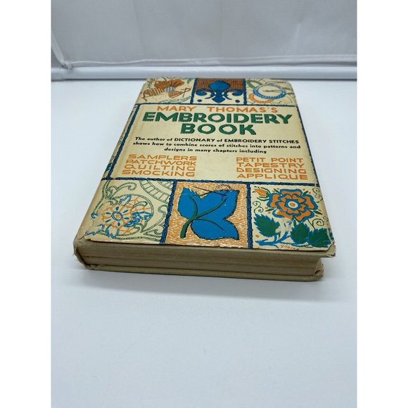 Mary Thomas's Embroidery Book by Mary Thomas Hardcover Dust Jacket 1936 - Picture 3 of 14